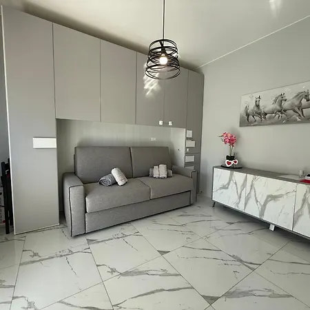 Wh-Maison Du Soleil-Attico Monolocale Con Parcheggio Gratuito E Grande Terrazza - A 5 Minuti Dal Centro - Wifi Daire